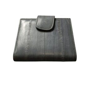 Women's Gray Bifold Wallet With Kisslock Compartment And Snap Closure Neutral